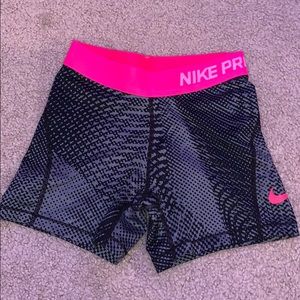 Nike pros pink and grey